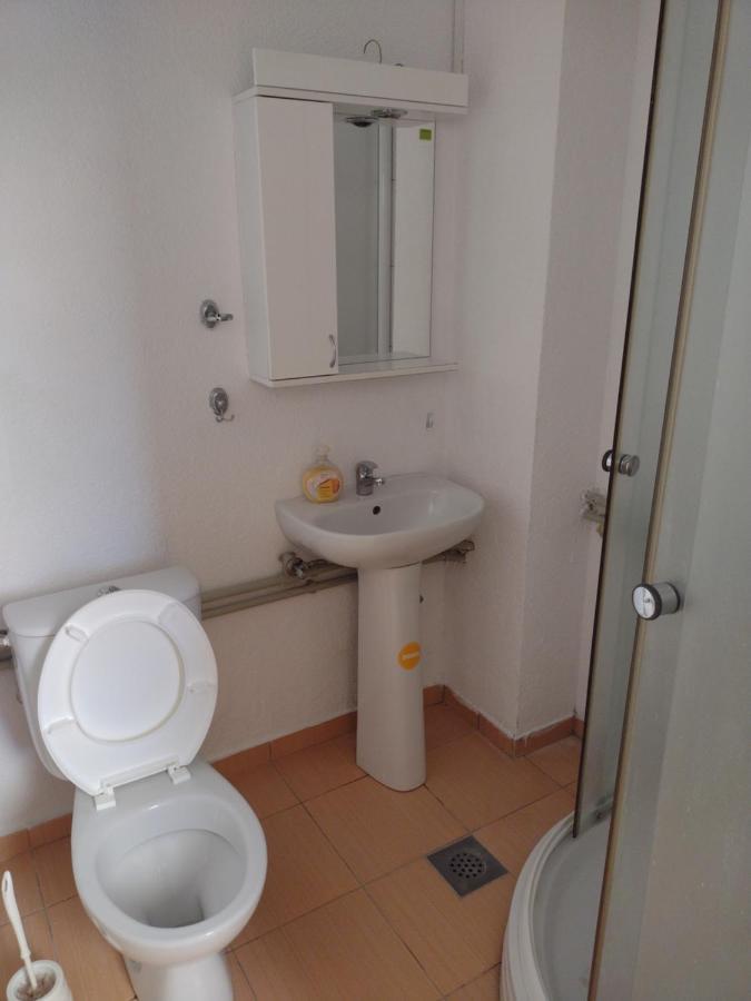 Shale Apartments And Rooms Гевгели Екстериор снимка