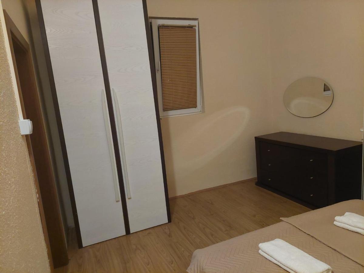 Shale Apartments And Rooms Гевгели Екстериор снимка